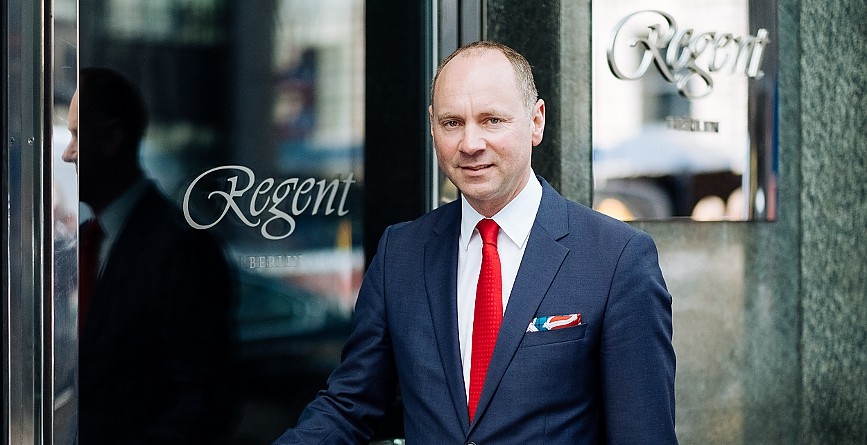 Stefan Athmann, General Manager des Regent Berlin und Area General Manager Europe f&uuml;r Regent Hotels & Resorts