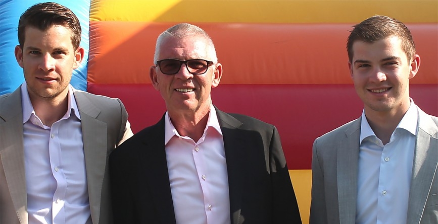 Seniorchef Ernst Mayer (Mitte) mit seinen Söhnen Florian (li) und Julian (re)