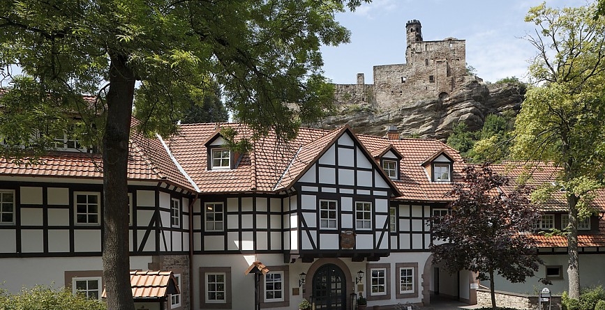 Das Relais & Ch&acirc;teaux Hardenberg BurgHotel liegt an dem Berg, wo bereits Heinrich Heines Harzreise begann