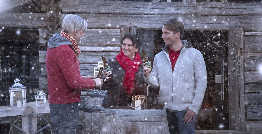 Naturverbunden und rustikal - im Dorf SCHÖNLEITN geht es nach einer Winterwanderung weiter gesellig zu
