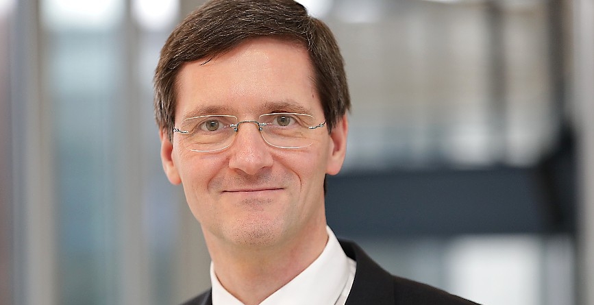 Prof. Dr. Klaus Juffernbruch, FOM Hochschule für Oekonomie & Management