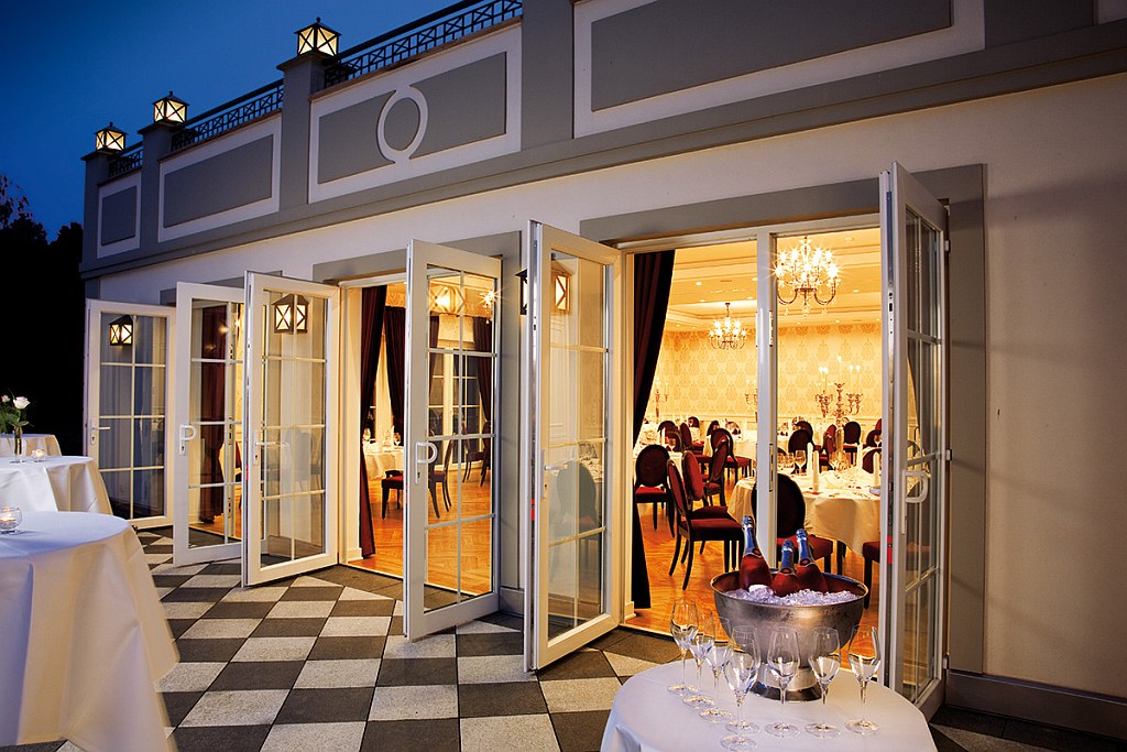 Die Terrasse des Veranstaltungsbereiches [Quelle: Naturresort Schindelbruch]