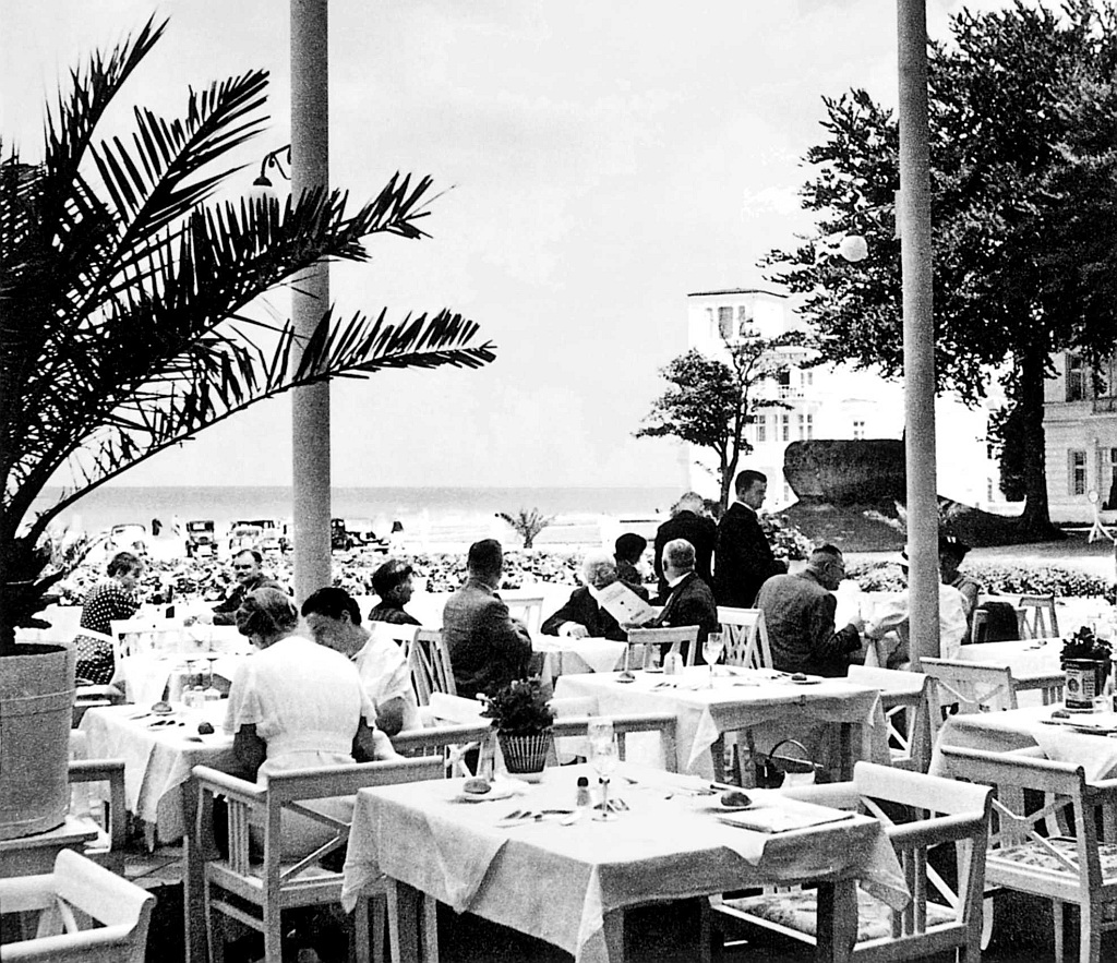 Schon in der Vergangenheit ging es in Heiligendamm mond&auml;n zu [Quelle: Grand Hotel Heiligendamm]